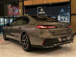 بی ئێم دەبڵیو سیریەس 7